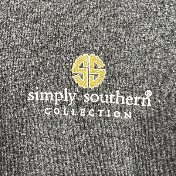 Simply Southern “Calls me Gigi” Shirt - Picture 3 of 9